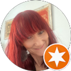 Profile photo of Elise Keledjian