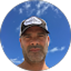 Profile photo of Randy Vicens