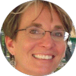 Profile photo of Sandra Hassell