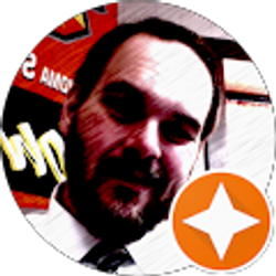 Profile photo of Elijah Redden