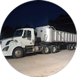 Profile photo of Lucas Quattlebaum