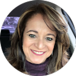 Profile photo of ISABEL Salazar