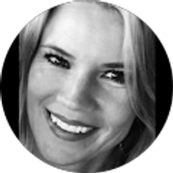 Profile photo of Amy Arnold