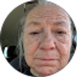 Profile photo of Bonnie Lucey