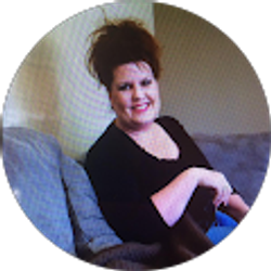 Profile photo of Lisa Hicks