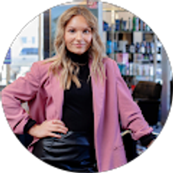 Profile photo of erica harshbarger