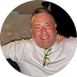 Profile photo of Brad Simon