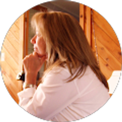 Profile photo of Christie Stillwaugh