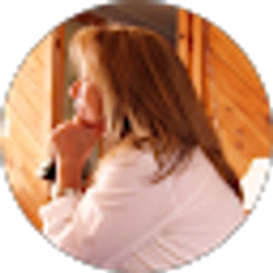 Profile photo of Christie Stillwaugh