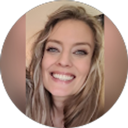 Profile photo of Ashley Zimmerle