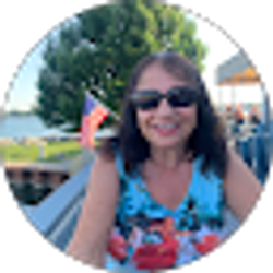 Profile photo of Janet Paonessa