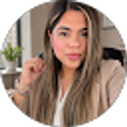 Profile photo of Destiny DAV
