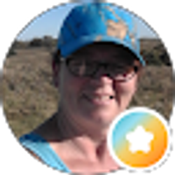 Profile photo of Cindy Elliott