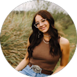 Profile photo of grace elaina