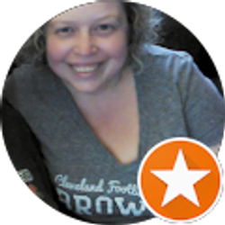 Profile photo of Deanna Hiatt