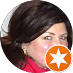 Profile photo of Michelle Kay