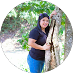 Profile photo of shirle zacarias