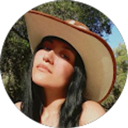 Profile photo of Clarisa Luna