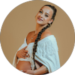 Profile photo of Lindsey Buttke
