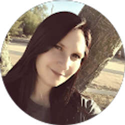 Profile photo of Dawn Hanson