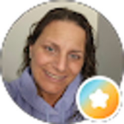 Profile photo of Nicole Dean