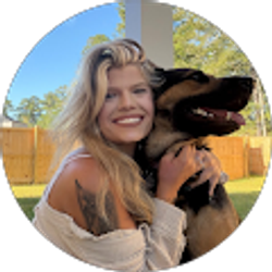 Profile photo of Ashley Keafer