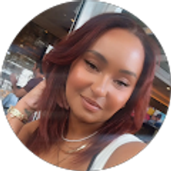 Profile photo of Mercedes