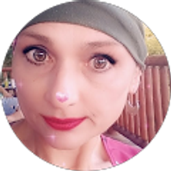 Profile photo of Lisa Riggio