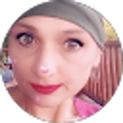 Profile photo of Lisa Riggio