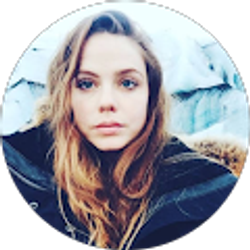 Profile photo of Ashley Holmes