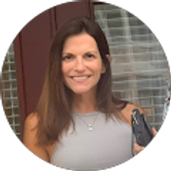 Profile photo of Stephanie Palep