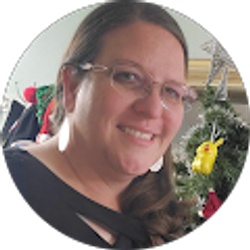 Profile photo of Jenn Caswell