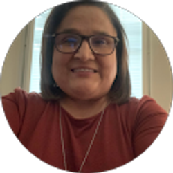 Profile photo of Laurie Pena