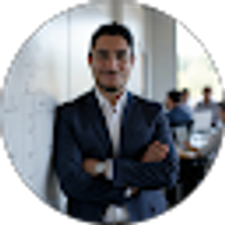 Profile photo of Alberto Flores