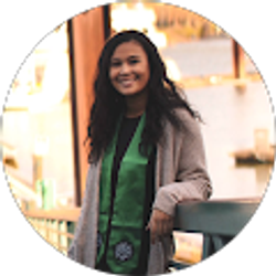 Profile photo of Courtney Bay