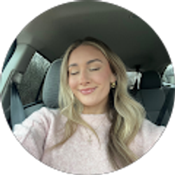 Profile photo of Natasha Pakhnyuk