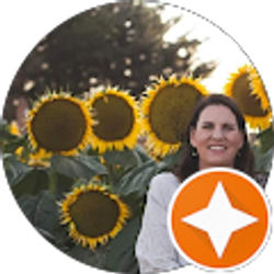 Profile photo of Tara Rayvonti