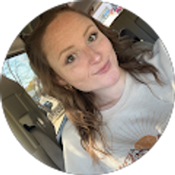 Profile photo of Lacey Schmutz