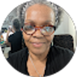 Profile photo of Dori Mills
