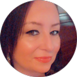 Profile photo of Amanda Tavera Valenzuela