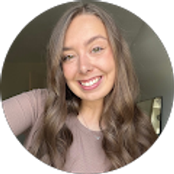 Profile photo of Hannah Watkins