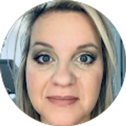 Profile photo of Jennifer May