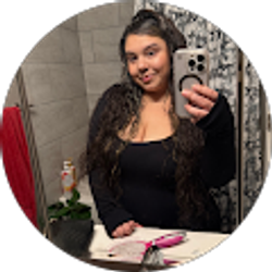 Profile photo of Elizabeth Olivera