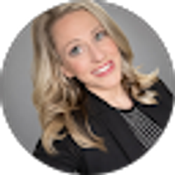 Profile photo of Andrea Lurie