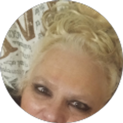 Profile photo of Carolyn Mirzaie