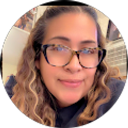 Profile photo of Stephanie Bacacao