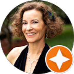 Profile photo of Lourdes Starshower