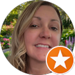 Profile photo of Michelle Thornton