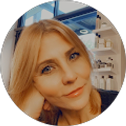 Profile photo of Gayle Pratt