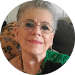 Profile photo of Ellen Abendschoen